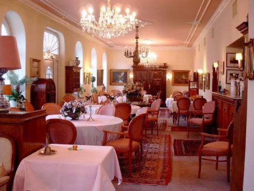 Hotel Fuerstenhof Rathenow Exteriör bild